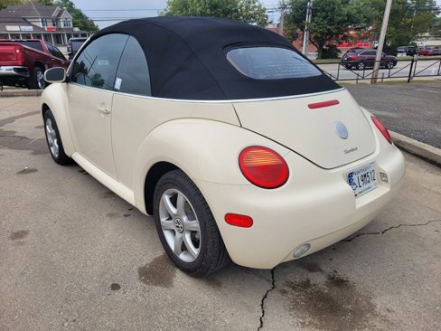Used 2005 Volkswagen Beetle GLS image 24