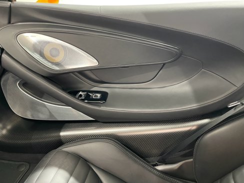 New 2025 McLaren GTS image 15