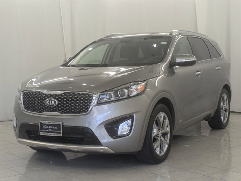 Used 2017 Kia Sorento SX image 4