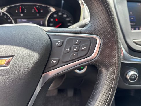 Used 2023 Chevrolet Equinox LT image 27