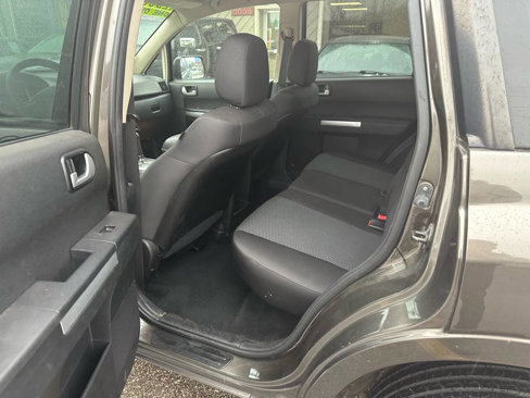 Used 2011 Mitsubishi Endeavor LS image 21