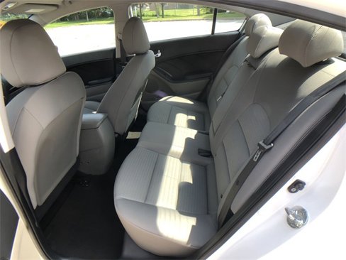 Used 2015 Kia Forte LX w/ Popular Package image 20