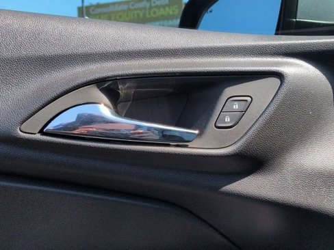 New 2025 Chevrolet Trax LS w/ LS Convenience Package image 19