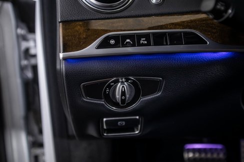 Used 2014 Mercedes-Benz S 550 Sedan image 38