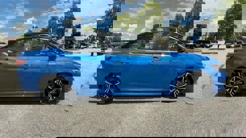 Used 2023 Nissan Sentra SR w/ SR Premium Package image 9
