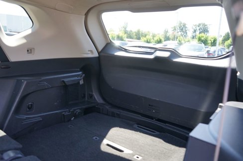 Used 2014 Nissan Rogue SL image 28