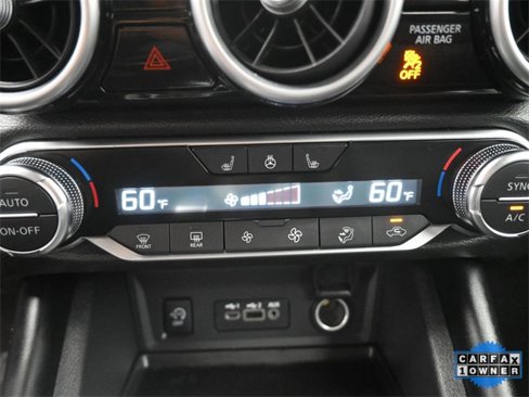 Used 2025 Nissan Sentra SR w/ SR Premium Package image 31