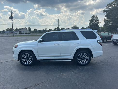 Used 2015 Toyota 4Runner Limited image 8