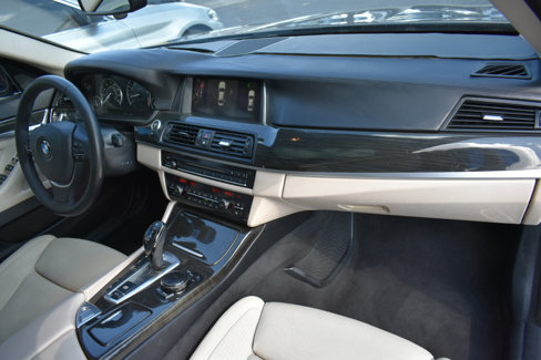 Used 2015 BMW 550i Sedan image 13