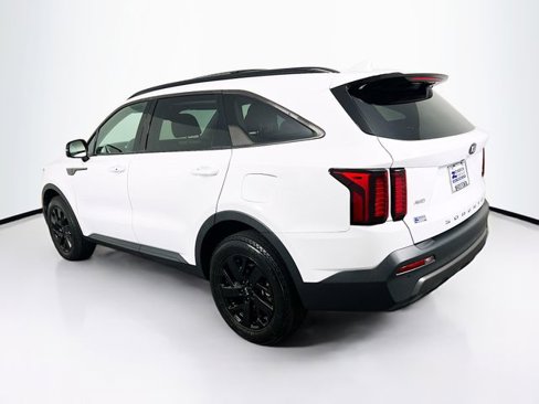 Used 2021 Kia Sorento S w/ Panoramic Sunroof Package image 5
