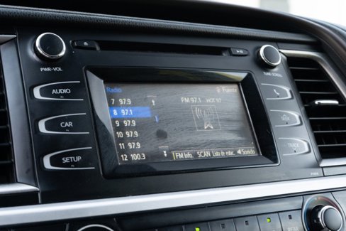 Used 2019 Toyota Highlander Plus image 26