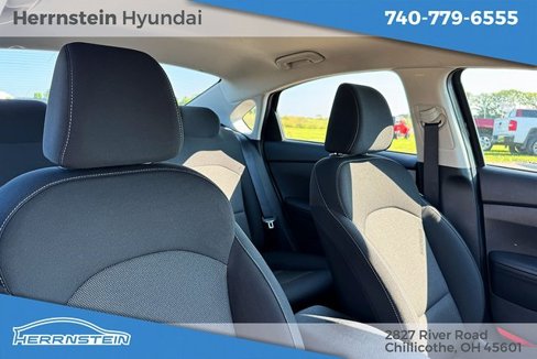 Used 2023 Kia Forte LXS image 26