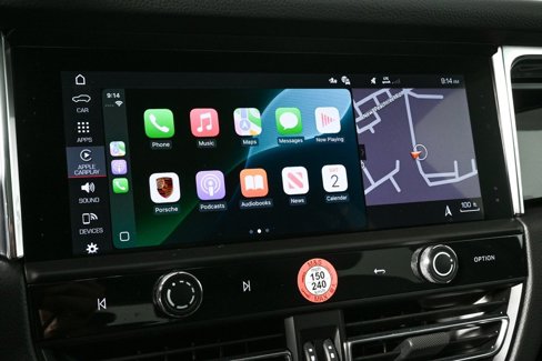 Used 2025 Porsche Macan image 17