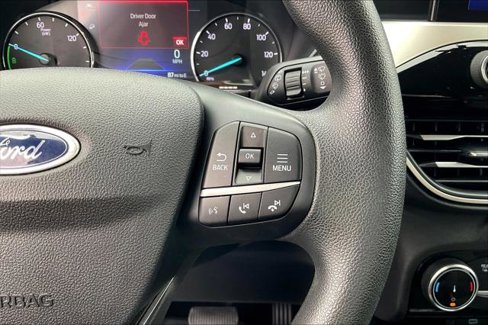 Used 2022 Ford Escape SE image 11