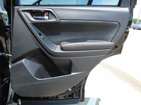 Used 2018 Subaru Forester 2.5i Premium image 30