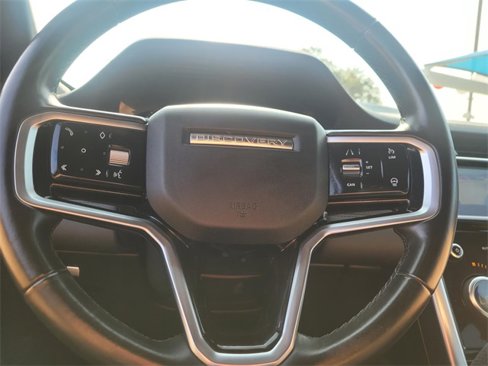 Used 2022 Land Rover Discovery Sport SE image 27