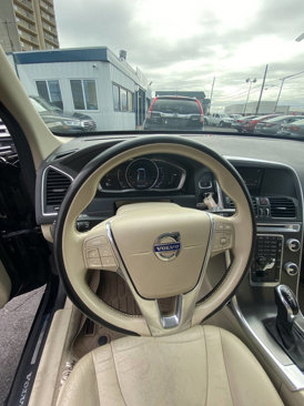 Used 2015 Volvo XC60 T5 w/ Proximity Package image 26