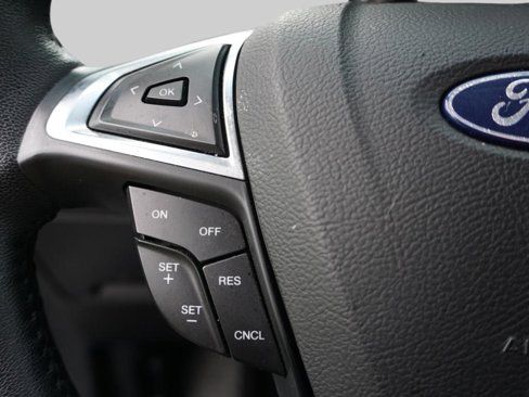 Used 2019 Ford Edge SEL w/ Equipment Group 201A image 11