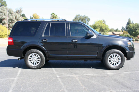 Used 2012 Ford Expedition Limited image 3