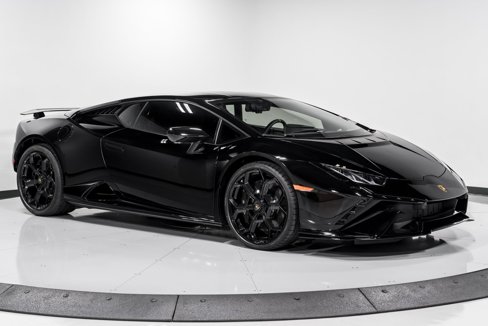 Used 2023 Lamborghini Huracan Tecnica image 40