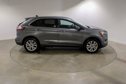Used 2024 Ford Edge Titanium image 6