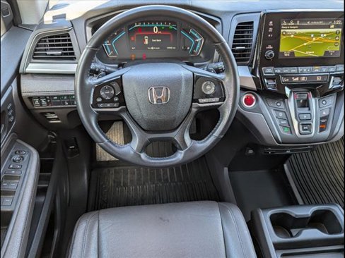 Certified 2018 Honda Odyssey Touring image 8