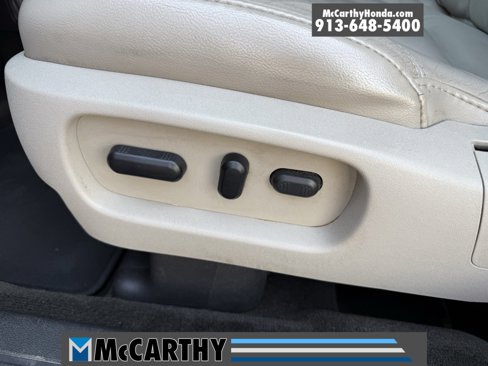 Used 2012 Ford Explorer XLT image 18