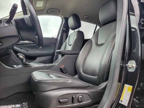 Used 2021 Buick Encore GX Essence image 8