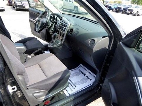 Used 2004 Pontiac Vibe w/ Moon And Tunes Value Package image 18