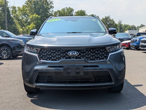 Used 2021 Kia Sorento S w/ Panoramic Sunroof Package image 2