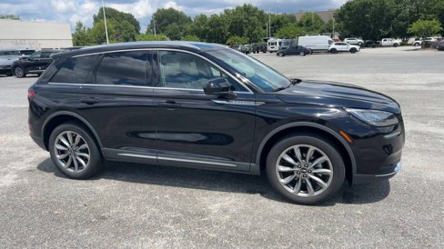 Used 2021 Lincoln Corsair AWD w/ Premium Package image 13