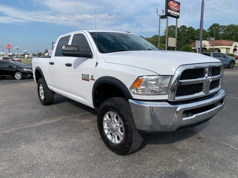 Used 2017 RAM 2500 Tradesman w/ Chrome Appearance Group image 6
