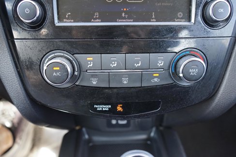 Used 2020 Nissan Rogue Sport S w/ Appearance Package image 16