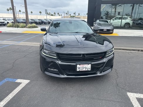 Used 2017 Dodge Charger SXT w/ Blacktop Package image 7