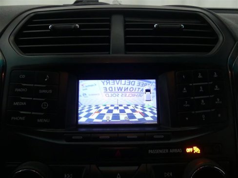 Used 2016 Ford Explorer XLT image 9
