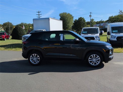 Used 2023 Chevrolet TrailBlazer LS image 14