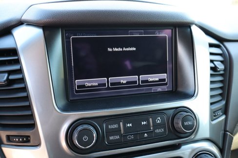 Used 2015 Chevrolet Suburban LT image 21