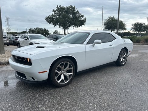 Used 2015 Dodge Challenger SXT Plus w/ Driver Convenience Group image 4