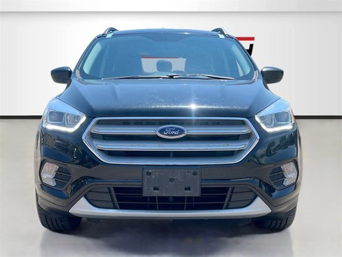 Used 2019 Ford Escape SEL image 2