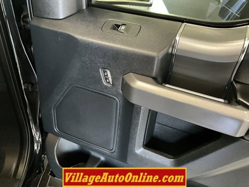 Used 2015 Ford F150 XLT w/ Equipment Group 302A Luxury image 37