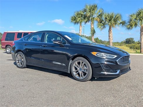 Used 2020 Ford Fusion SEL image 1