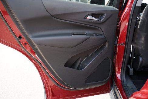 Used 2020 Chevrolet Equinox LT image 19