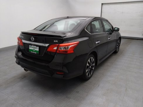 Used 2019 Nissan Sentra SR image 9