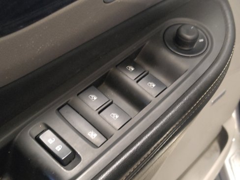 Used 2014 Buick Encore Premium image 27