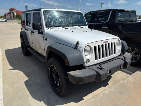 Used 2014 Jeep Wrangler Unlimited Sport w/ Connectivity Group image 2