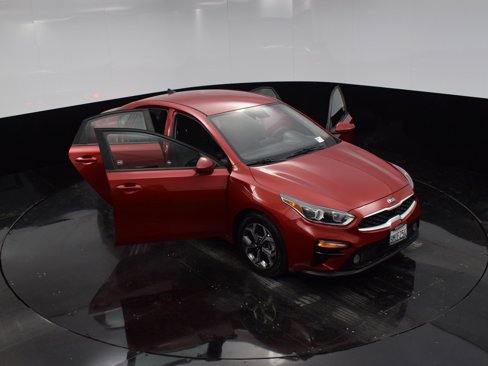 Used 2020 Kia Forte LXS image 31