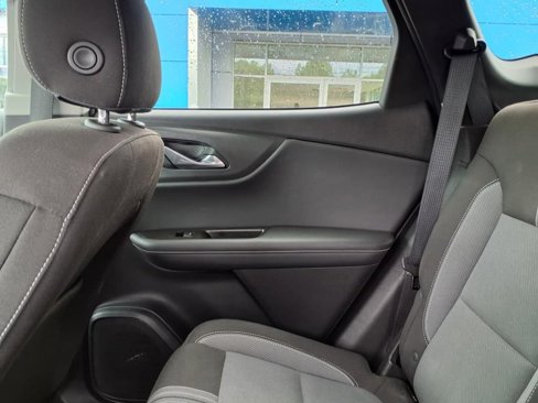 Used 2023 Chevrolet Blazer LT image 29