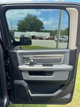 Used 2017 RAM 1500 Big Horn image 10