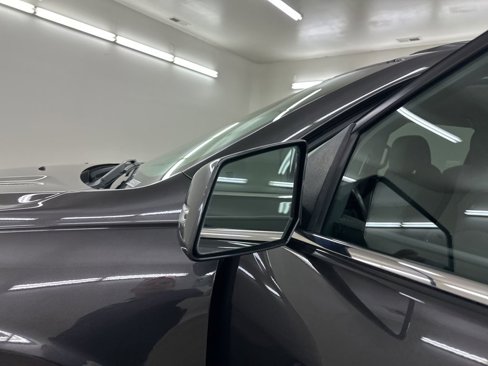 Used 2017 Chevrolet Traverse LT image 17