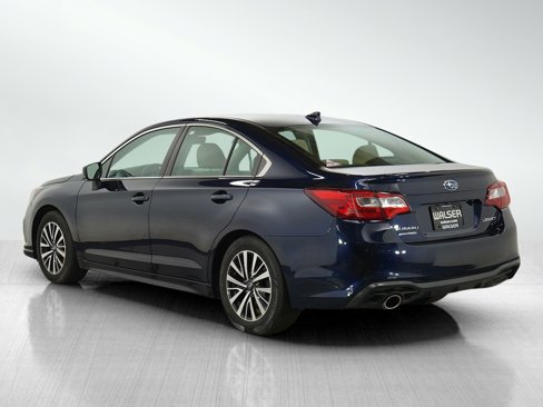 Used 2018 Subaru Legacy 2.5i Premium image 3